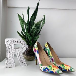 Guess Floral Pumps